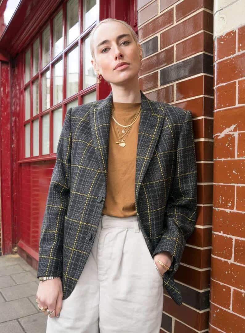 dashing tweeds, tweed, flora macdonald johnston, financial times, ft, style, menswear tailoring, british tailors, english tailoring, english tailors, black urban shadow check, cloth, designs, chiltern street, marylebone, marylebone tailor, marylebone tailoring